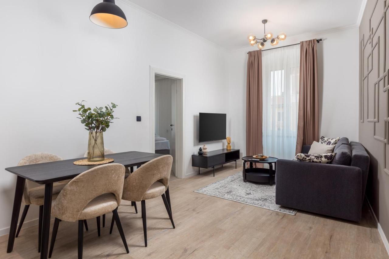 Apartments Diego Rijeka Luaran gambar